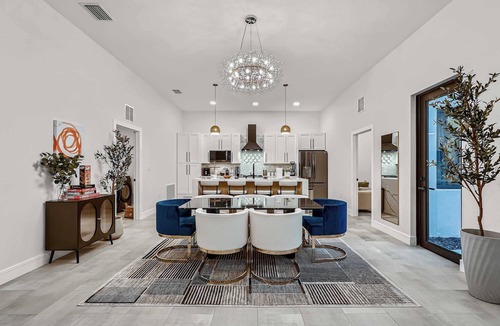 Bayhaven Villa | 5BR Modern Pool Villa with Billiards Arcade and Sauna