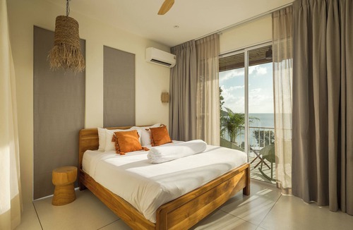 Haad Pleayleam House | 5BR SeaView Haven–Steps to Sand