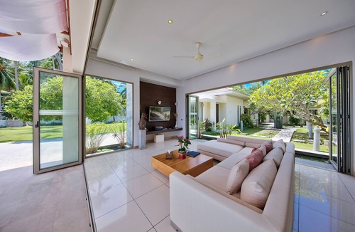 Laem Set Villa | 5BR Tropical Beachfront Villa | Laem Set
