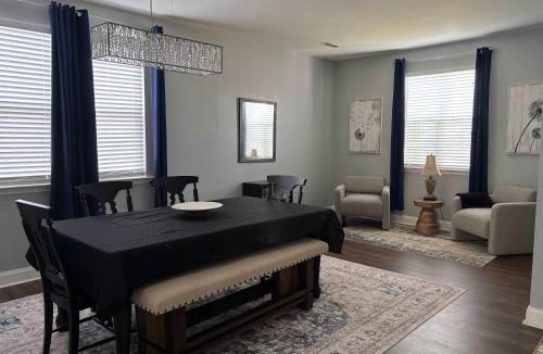 Simpsonville House | 5BR Upscale Getaway - Near Greenville