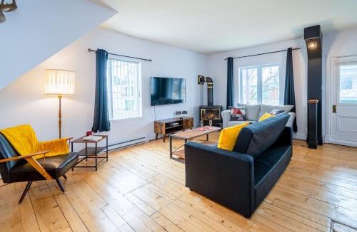 Saint-Philemon House | 5CH Spa Fireplace Smart TV 6mins Massive