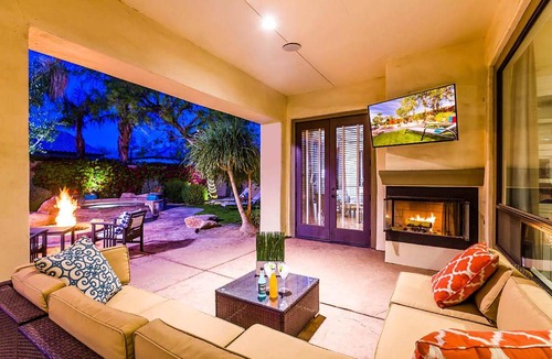 Rancho Santana House | 5mins From Coachella Fields Villa Angelica by AvantStay