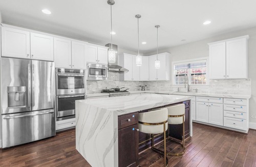 Bluemont House | 6,500 Sq Ft Masterclass Style Meets Elegance