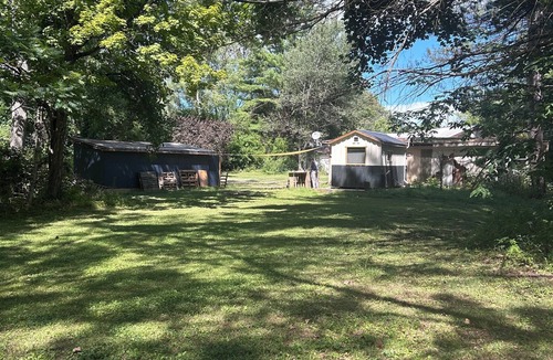 Fort Plain Cabin | 6 acre private nature retreat glamping cabin.
