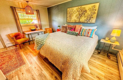 Manchester Center Bed & Breakfast | 6 Bam Boo Cozy escape in the heart of Vermont