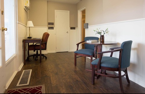 Indian Point Resort | 6 Bdrm / 4 Bath / 2 Kitchen Unit LESS THAN 2 MILES TO SILVER DOLLAR CITY