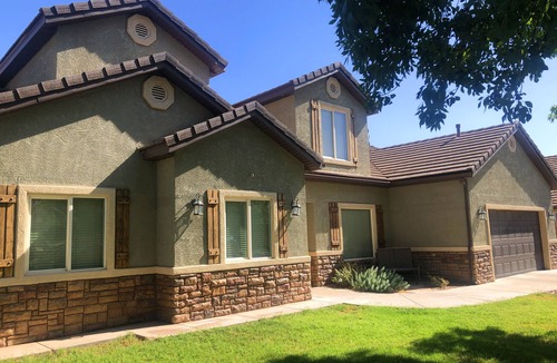 Washington Fields House | 6-Bedroom, 3-Bath—Perfect Group Getaway Home w/HOT TUB!