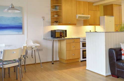 Middleton-on-Sea Cottage | 6 bedroom accommodation in Elmer Sands, near Bognor Regis