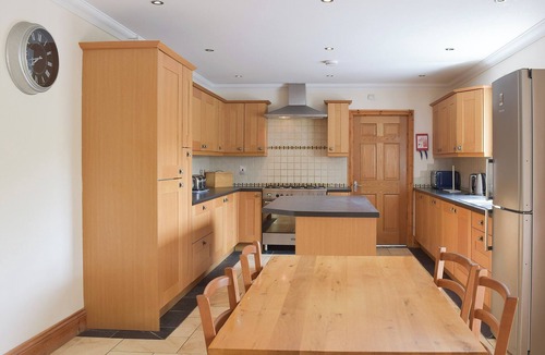 Ferryside Cottage | 6 bedroom accommodation in Ferryside