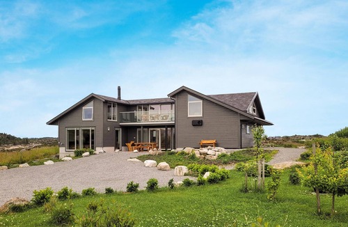 Tjeldstø House | 6 bedroom accommodation in Tjeldstø