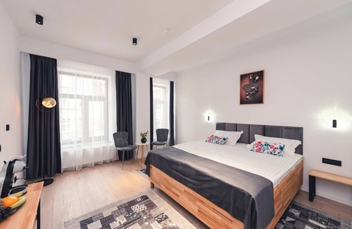 Centrul Vechi Bed & Breakfast | 6-bedroom bed & breakfast in charming Brașov with WiFi
