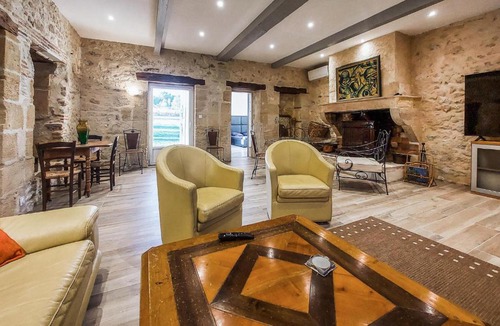 Montcaret House | 6 Bedroom Luxurious Home In Montcaret