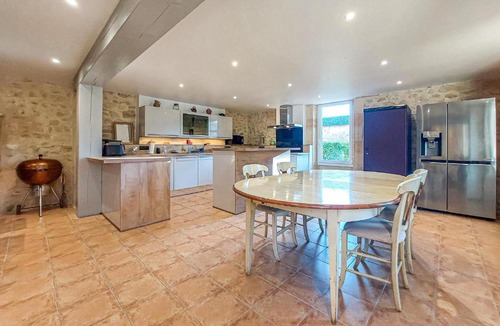 Montcaret House | 6 Bedroom Luxurious Home In Montcaret