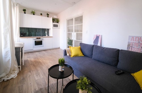 Notre-Dame du Mont Apartment | 6 BEDS APARTMENT MARSEILLE CITY CENTER