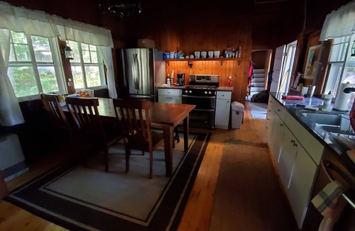 Wellesley Island House | 6 BR Waterfront Thousand Islands Cottage with Boldt Castle Views