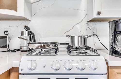 Hamilton Township House | #6 Cottage - Mexico