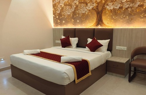 Omalur Hotel | 6 Face By AMR