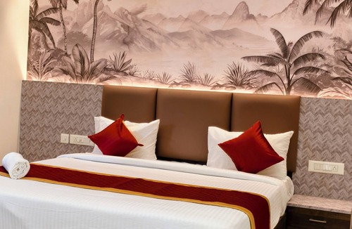 Omalur Hotel | 6 Face By AMR
