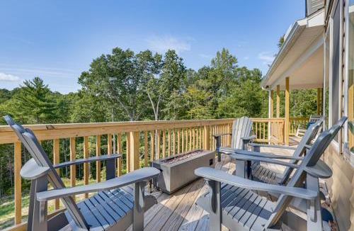 Front Royal House | 6 Mi to Appalachian Trail: Modern Front Royal Gem!