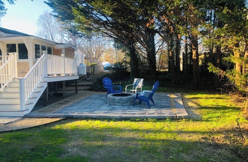 East Sandwich House | 6 month waterfront cottage #9 MarshWind Village