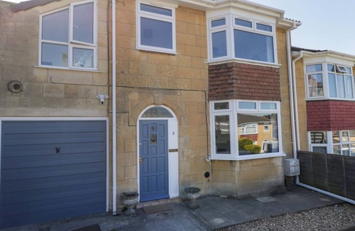 Newton St Loe House | 6 Newbridge Gardens, Bath