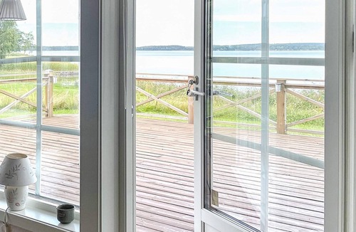 Hjo House | 6 person holiday home in HJO-By Traum