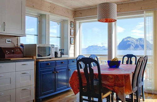 Donna House | 6 person holiday home in Dønna