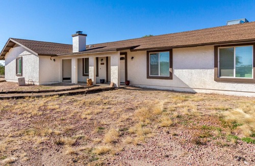 Buckeye House | 6 Persons - Private remodeled spacious home on an acre. RV parking, Pets ok. .