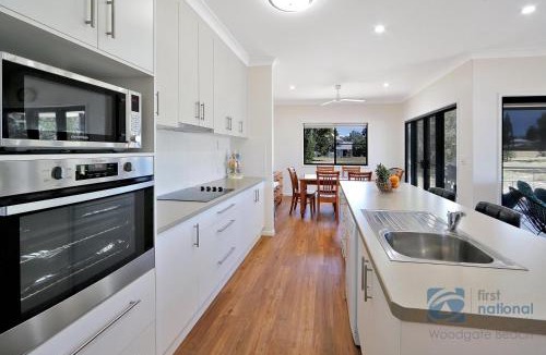 Woodgate House | 60 First Avenue