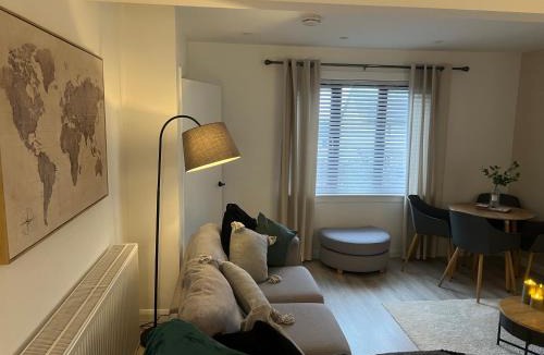 Stornoway House | 60 Springfield Road