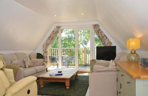 Luckett House | 60 Valley Lodge
