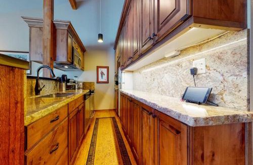Moose Wilson Road Apartment | 621 Tamarack