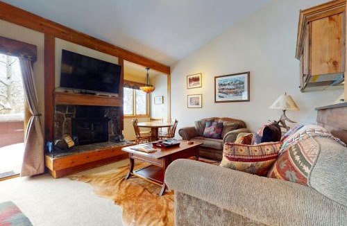 Moose Wilson Road Apartment | 621 Tamarack