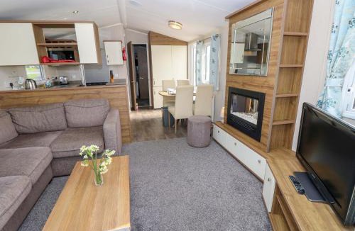 Bembridge House | 63 Crosswinds