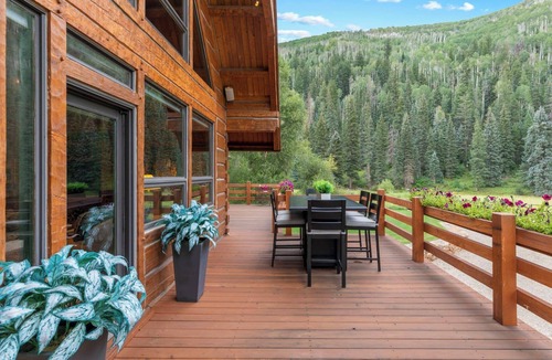 Dolores House | 64 Acre ranch on the Dolores River bordered by the San Juan National Forest