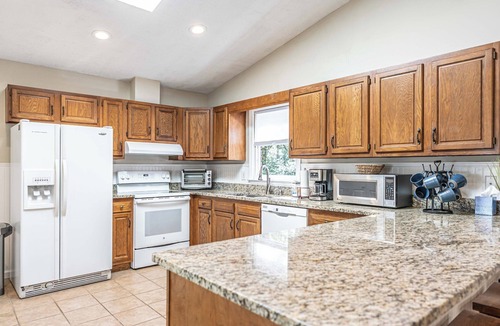 Old Town House | 65 Graham - Available US Kids Week!