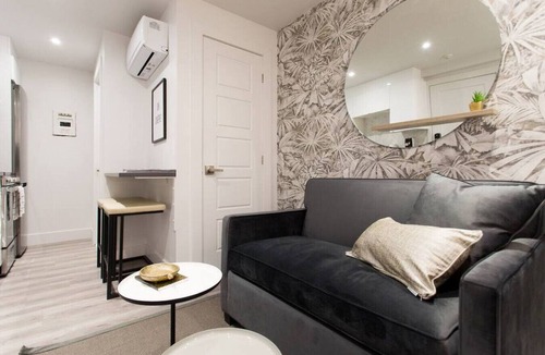 Little Italy Apartment | 6768 - 102 · Cozy and Fresh Mini Studio with kitchen by Denstays
