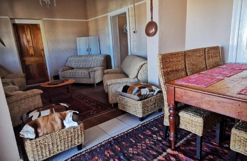 Fraserburg House | 68 Voortrekker Street
