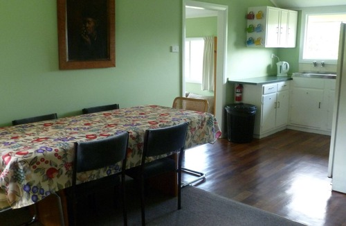 Bendemeer Cottage | 687, Watsons Ck Rd Bendemeer.