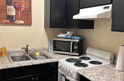 Eugene Apartment | 6B - Comfy Studio near U of O and Downtown