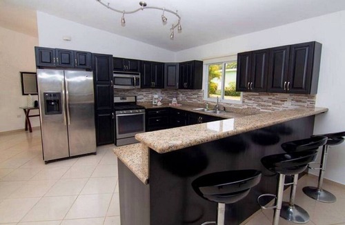 La Mulata Villa | 6BD/5BTH luxury villa in gated residence with waterpark, minigolf, free bus