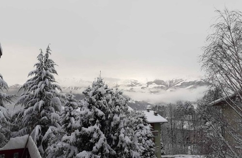 Moggio Apartment | 6guests-skiing-mountainviews-fireplace-freeparking