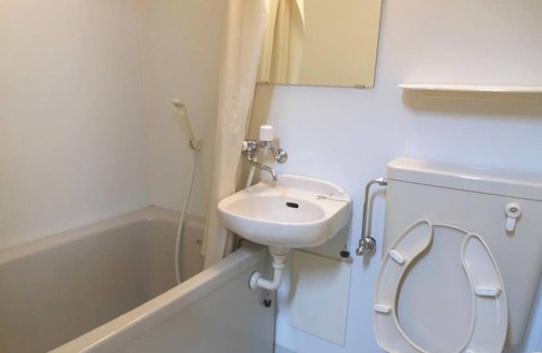 Amakusa RV Rental | 6person bungalow no bedding no air conditionin/Amakusa City Kumamoto