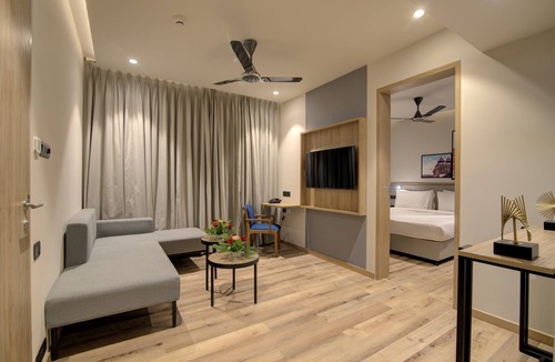 Tonk Road Hotel | 7 Apple Hotel Pratap Nagar - Jaipur