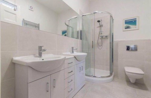 Matlock Bath Cottage | 7 Bed in Matlock Bath (oc-n34368)