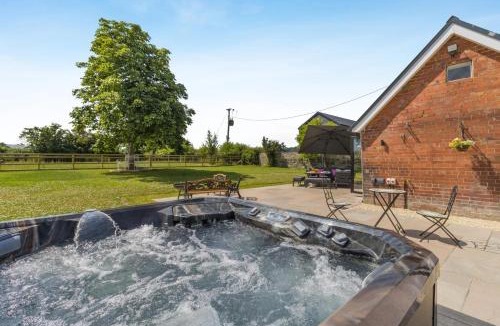 Berriew House | 7 Bed in Welshpool oc-96412