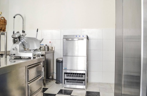 Lauzerte House | 7 bedroom accommodation in Lauzerte