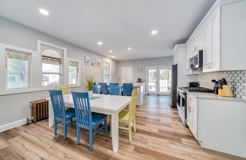 Cape May Court House House | 7 Bedroom | Pool | Volleyball | Beach | Restaurants | Bars