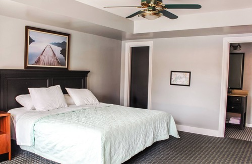 Burnside Hotel | 7 Gables Motel Burnside Near Somerset US 27