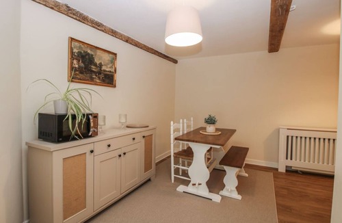Shelve House | 7 Gravels Terrace, Minsterley.